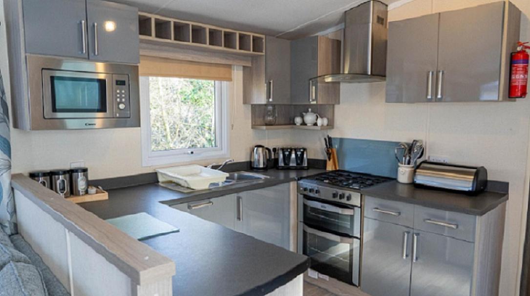 Newby Bridge Country Caravan Park Экстерьер фото